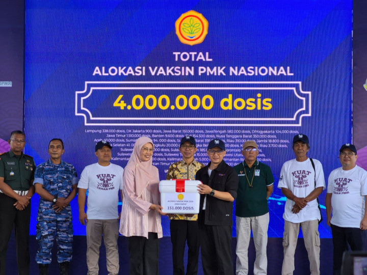 Gambar: Percepat Pengendalian PMK, Kementan Gelontorkan 151 Ribu Dosis Vaksin untuk Jawa Barat